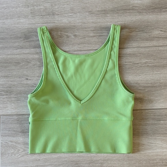 Lululemon Green Ribbed Power Pivot Tank - Picture 1 of 7